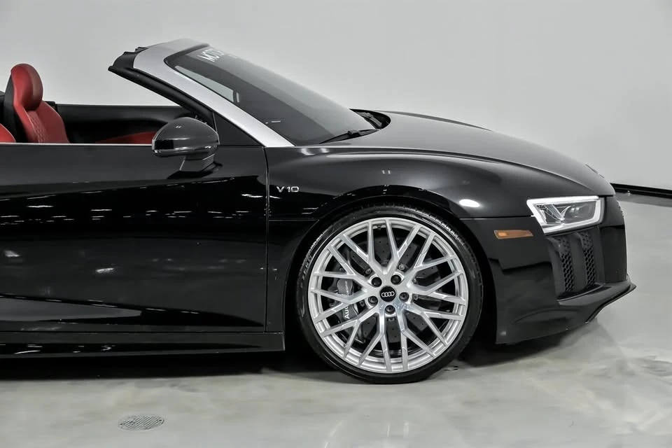 2017 Audi 4S R8 - Image 15 of 20