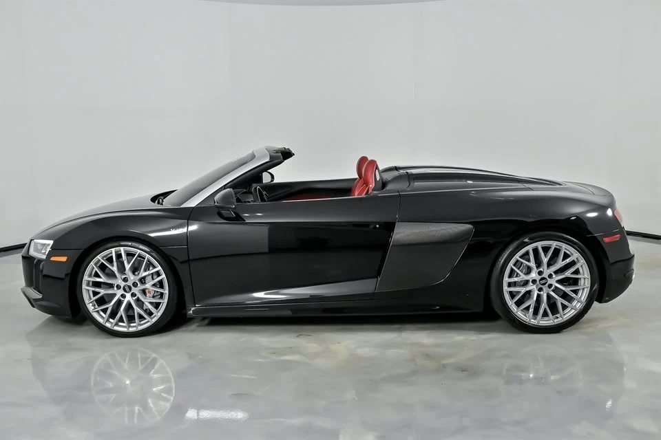 2017 Audi 4S R8 - Image 8 of 20