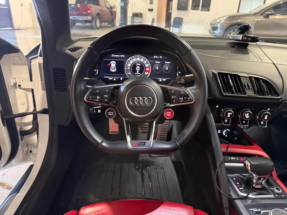 2017 Audi 4S R8 - Image 12 of 20