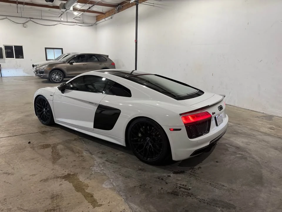 2017 Audi 4S R8 - Image 3 of 20