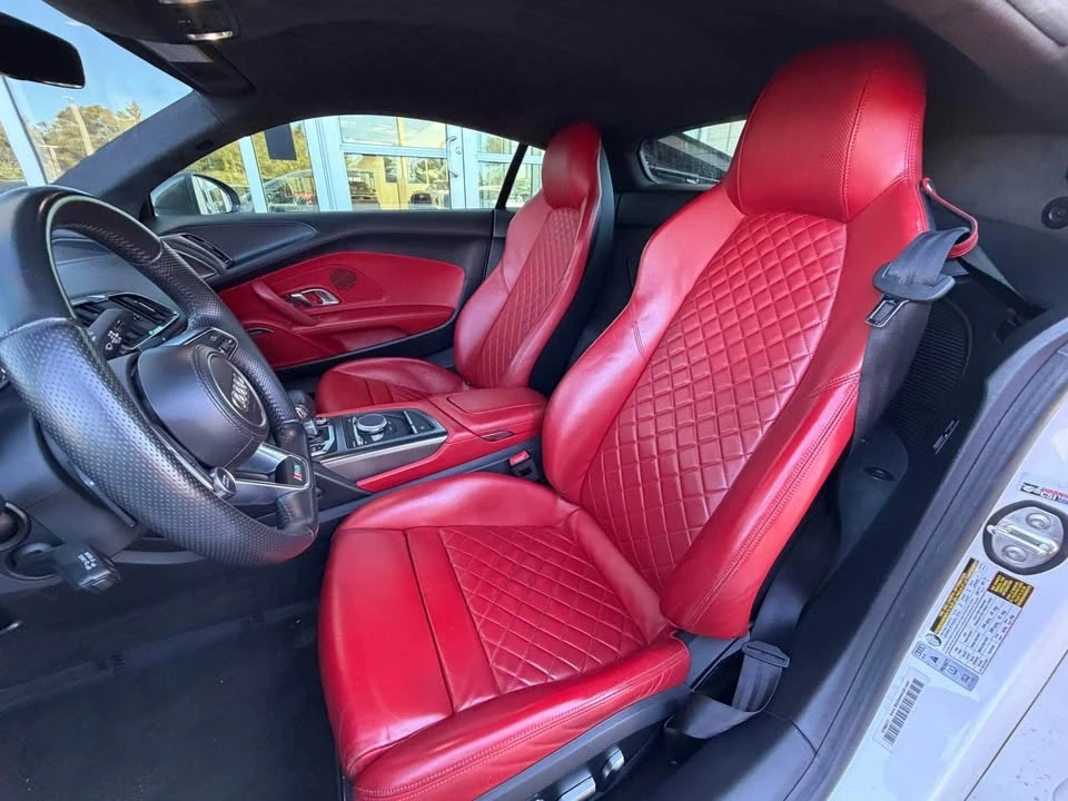 2017 Audi 4S R8 - Image 3 of 3