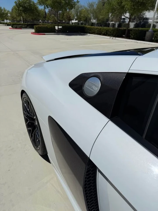 2017 Audi 4S R8 - Image 7 of 14