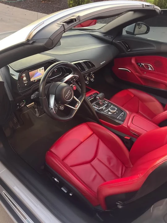 2017 Audi 4S R8 - Image 5 of 7