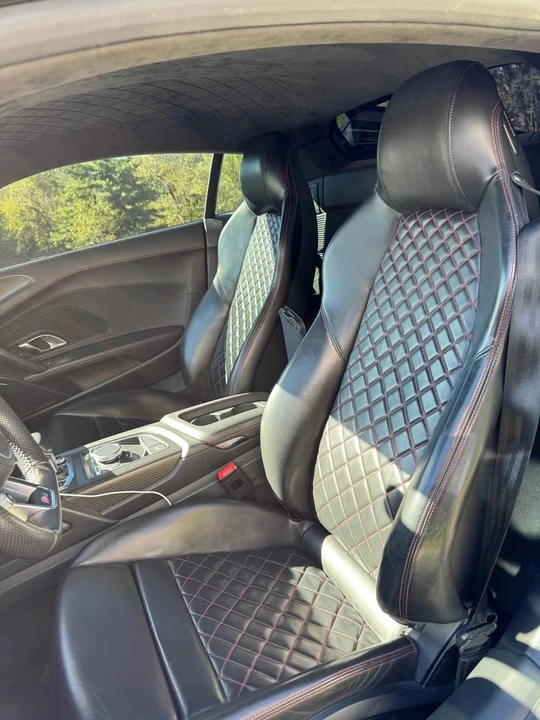 2017 Audi 4S R8 - Image 6 of 6