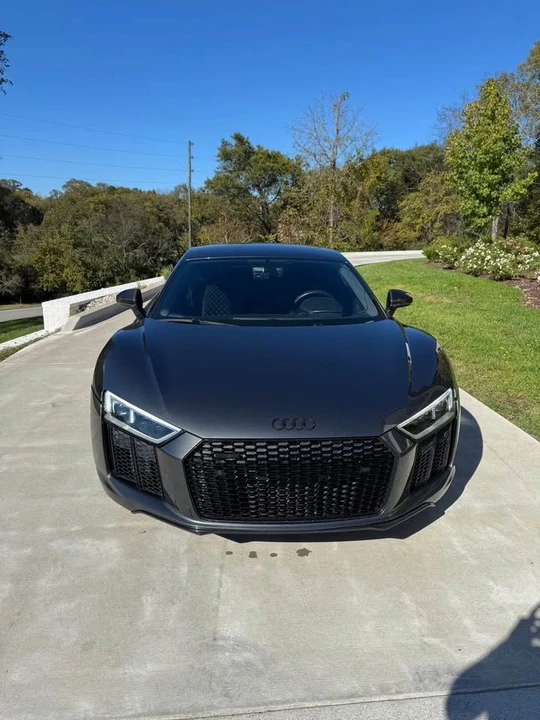 2017 Audi 4S R8 - Image 2 of 6
