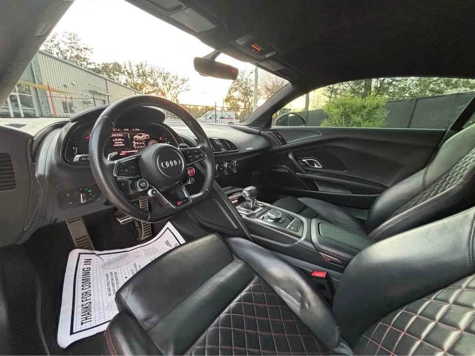 2017 Audi 4S R8 - Image 9 of 12