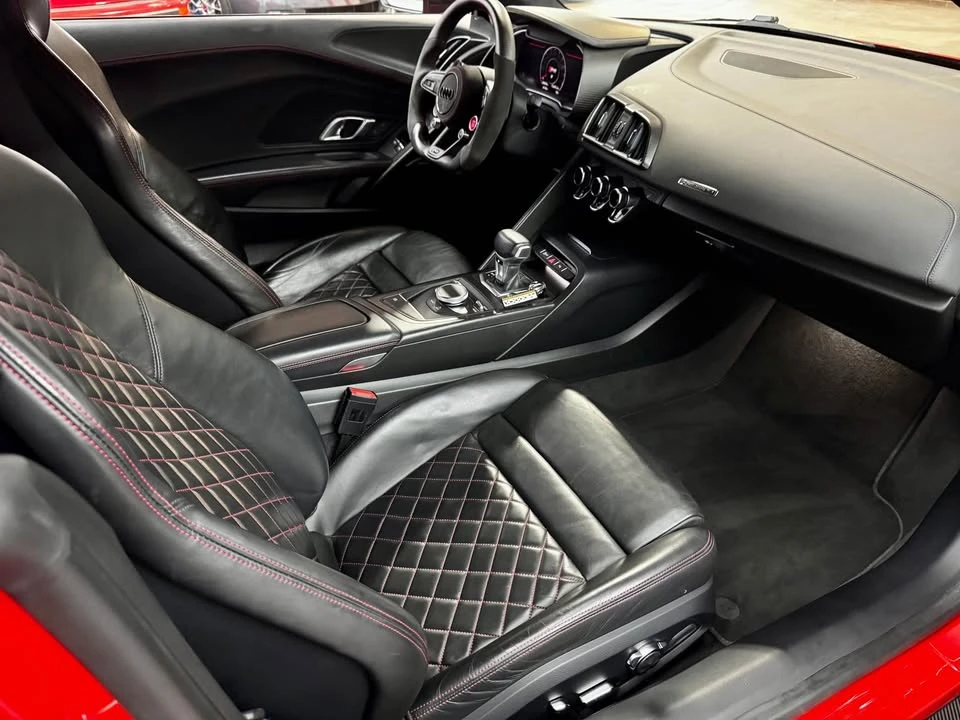 2017 Audi 4S R8 - Image 10 of 11