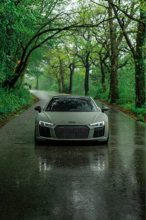 2017 Audi 4S R8 - Image 14 of 19