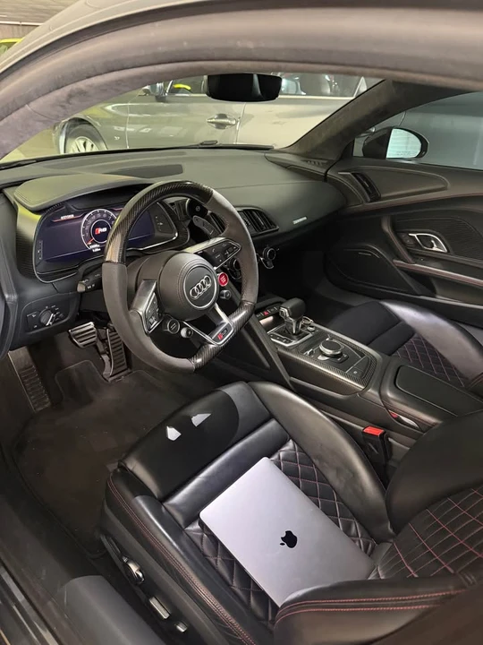2017 Audi 4S R8 - Image 11 of 13