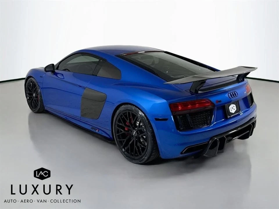 2017 Audi 4S R8 - Image 5 of 20