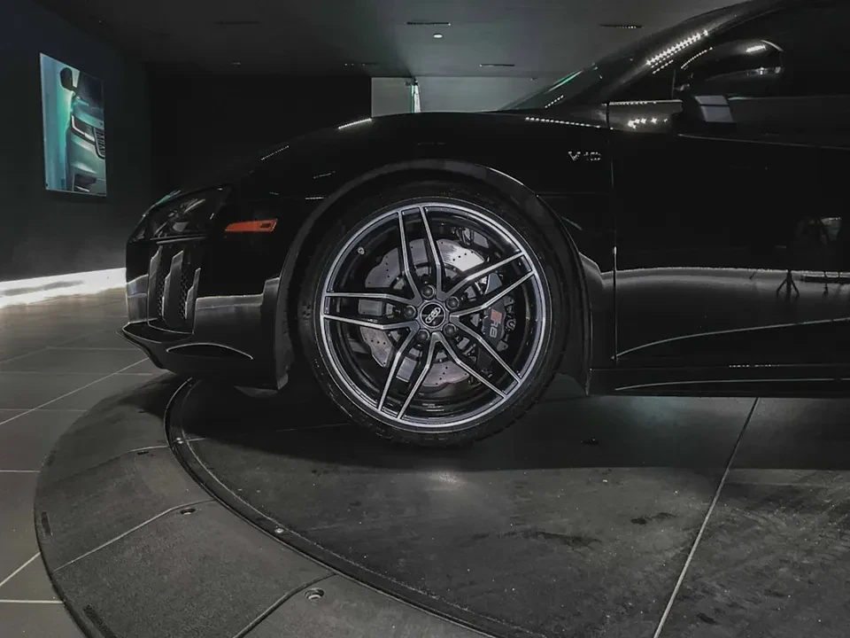 2017 Audi 4S R8 - Image 9 of 20