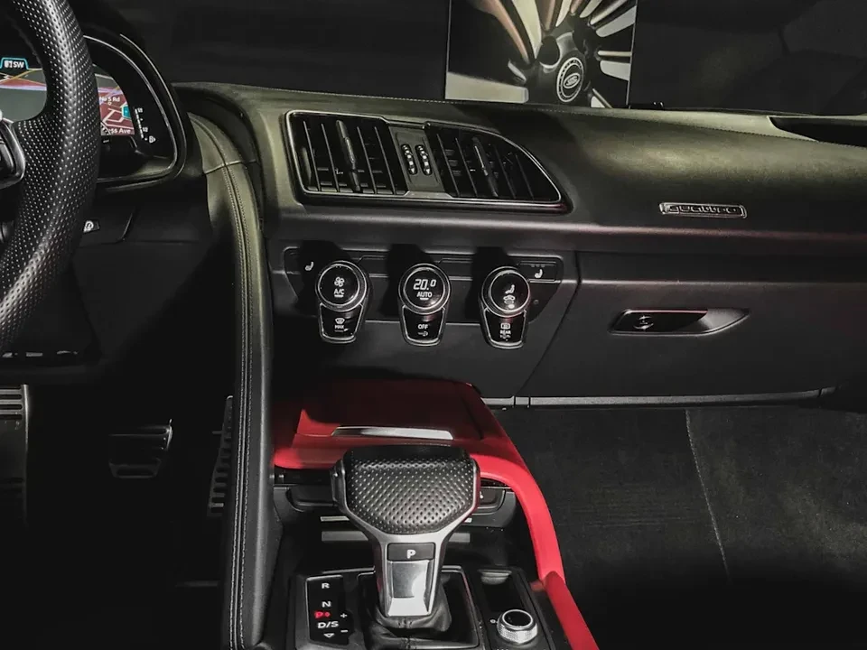 2017 Audi 4S R8 - Image 15 of 20