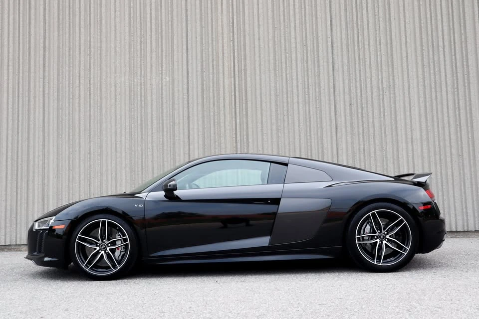 2017 Audi 4S R8 - Image 2 of 20