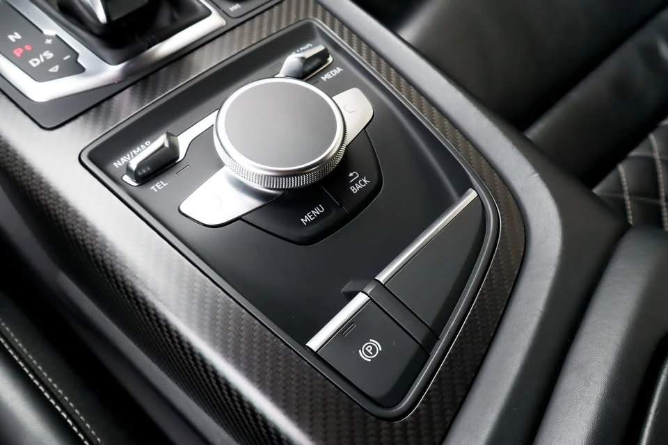 2017 Audi 4S R8 - Image 10 of 20