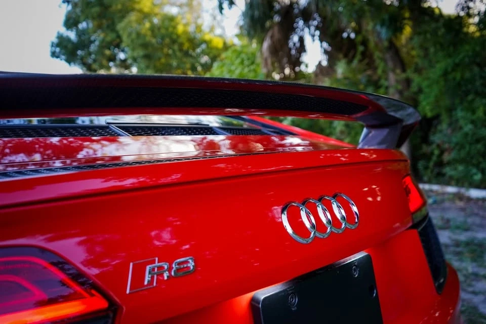 2017 Audi 4S R8 - Image 12 of 20
