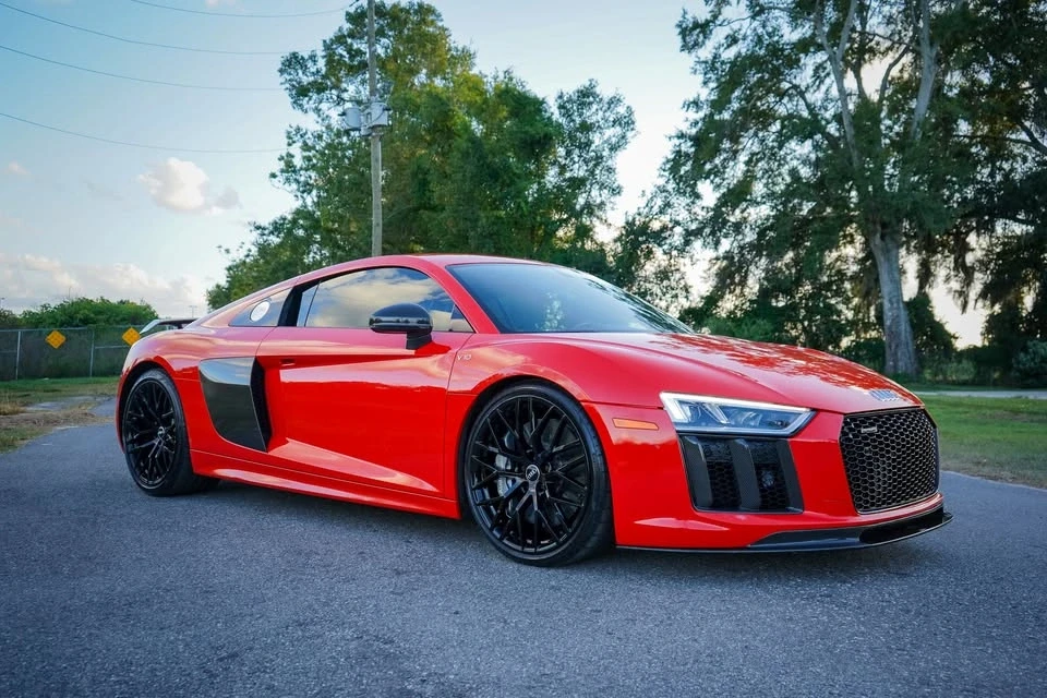 2017 Audi 4S R8 - Image 5 of 15