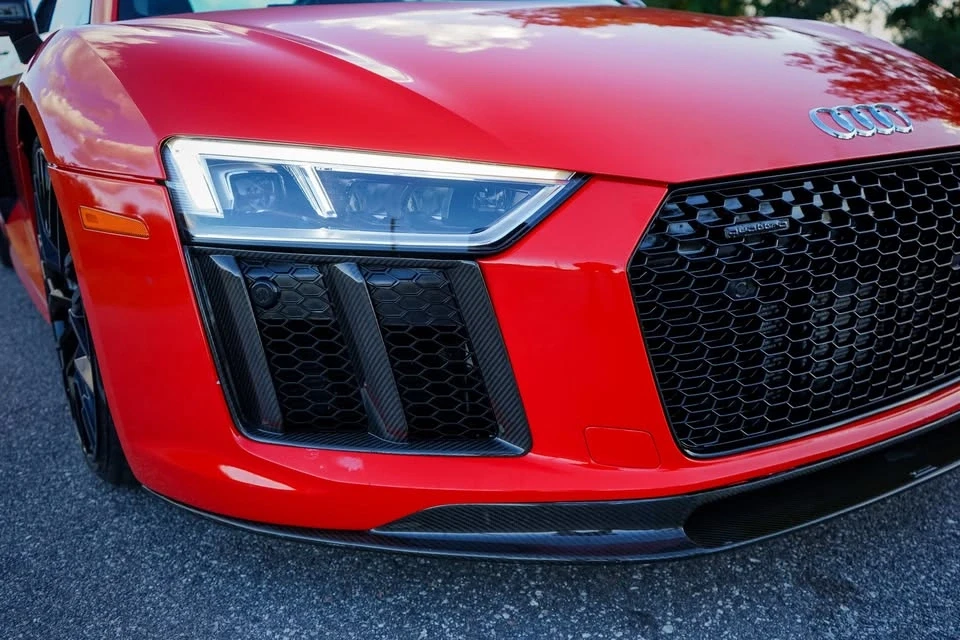 2017 Audi 4S R8 - Image 6 of 15