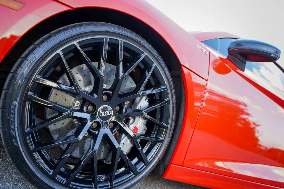 2017 Audi 4S R8 - Image 9 of 15