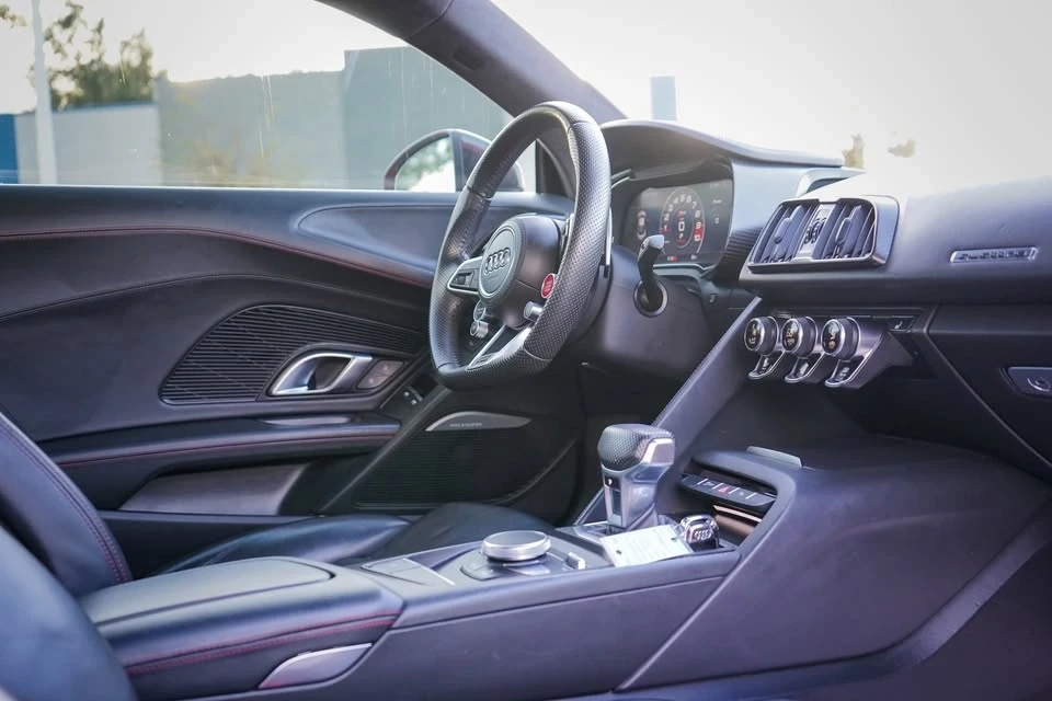 2017 Audi 4S R8 - Image 11 of 15