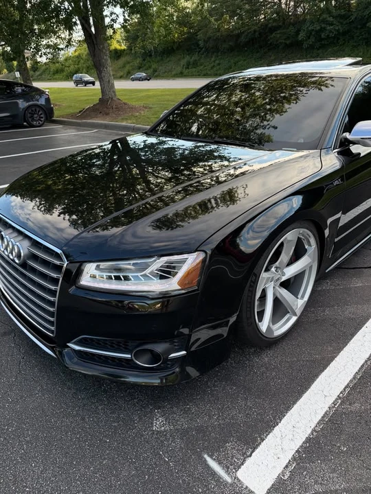2017 Audi D4 S8 - Image 2 of 19