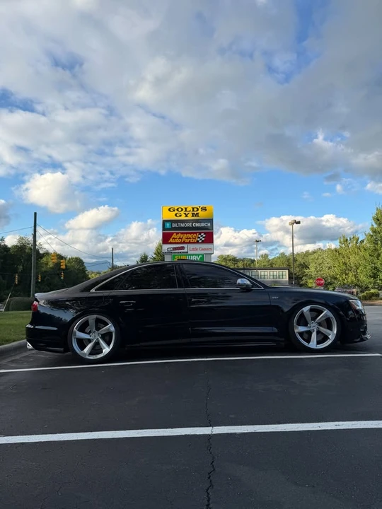 2017 Audi D4 S8 - Image 9 of 19