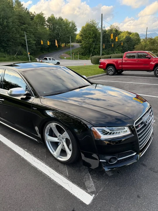 2017 Audi D4 S8 - Image 10 of 19