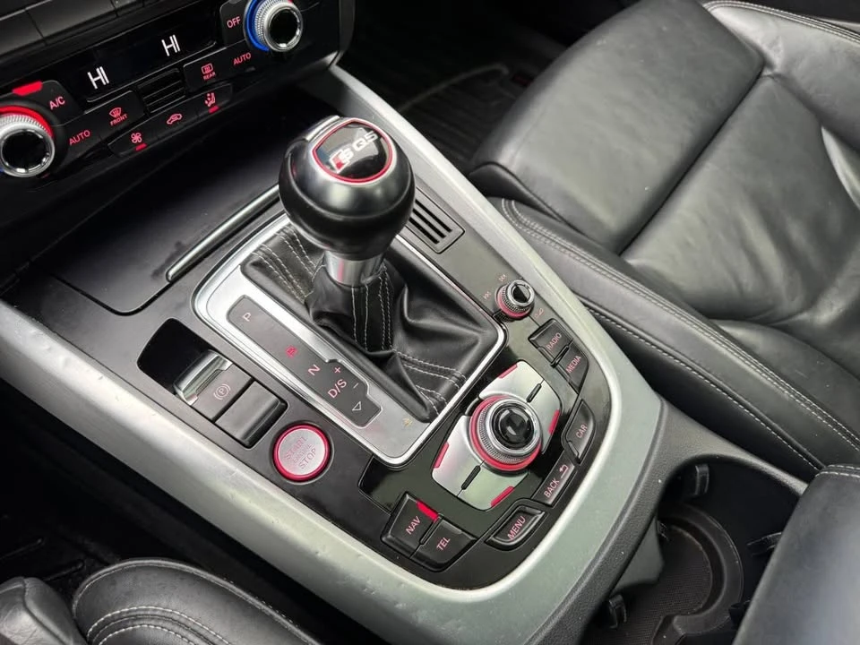 2017 Audi SQ5 - Image 14 of 19