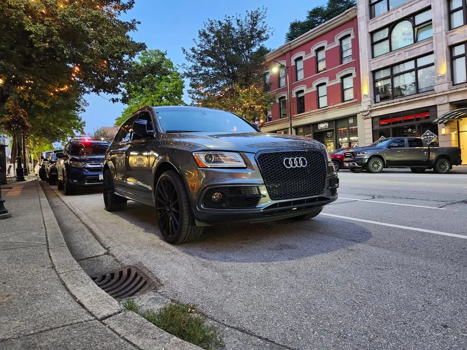 2017 Audi SQ5 - Image 3 of 8