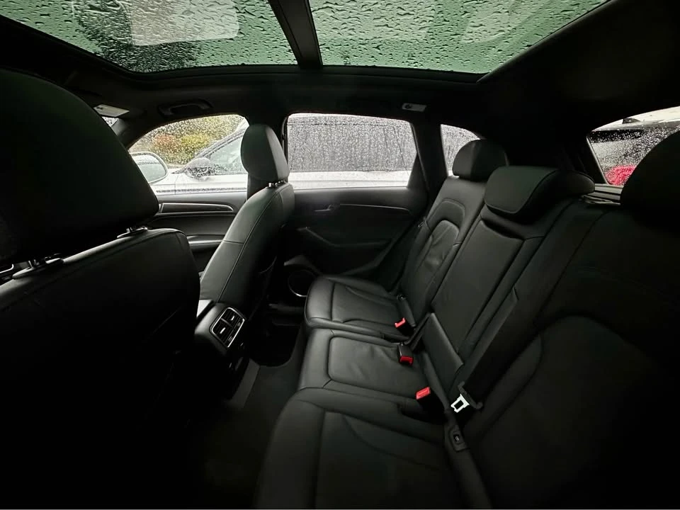2017 Audi 8R SQ5 - Image 9 of 9