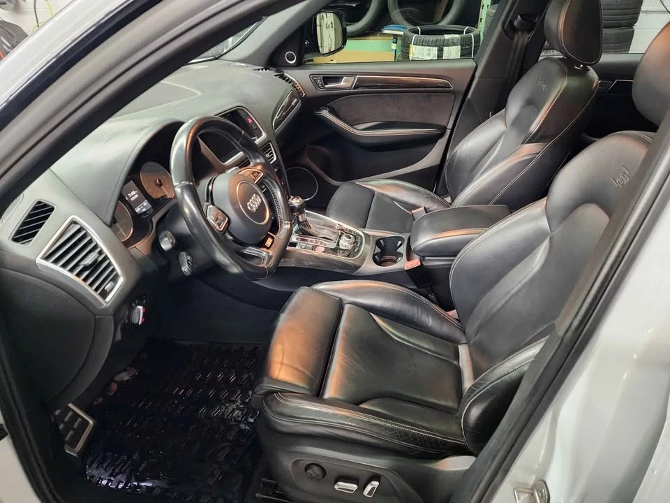 2017 Audi 8R SQ5 - Image 5 of 6