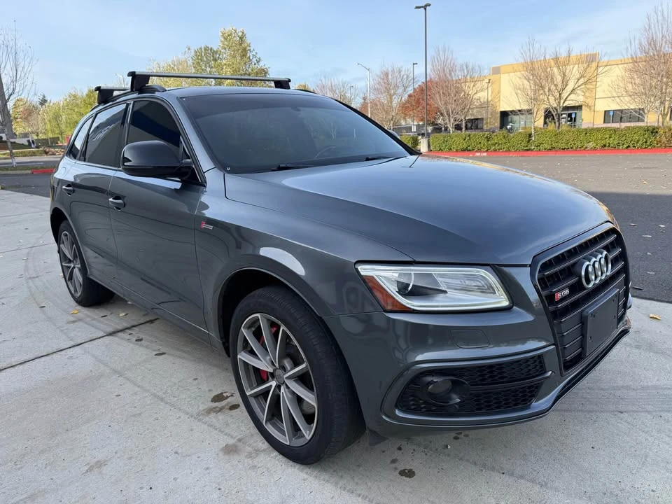 2017 Audi 8R SQ5 - Image 9 of 17