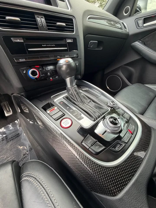 2017 Audi 8R SQ5 - Image 9 of 10