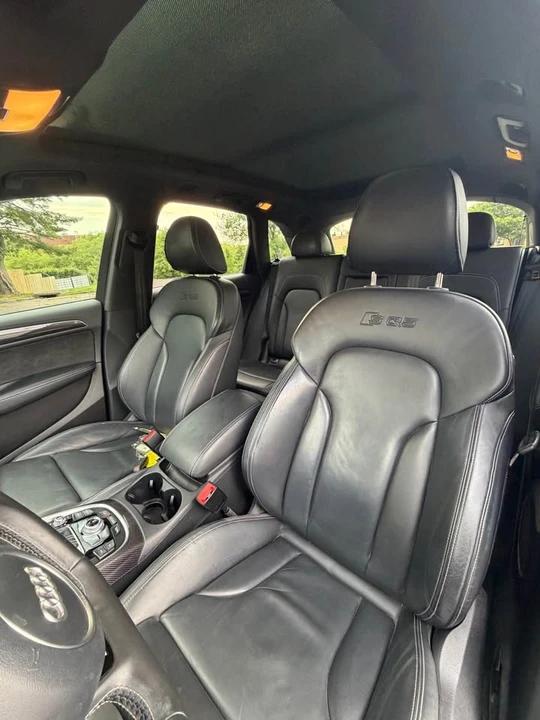 2017 Audi 8R SQ5 - Image 8 of 10