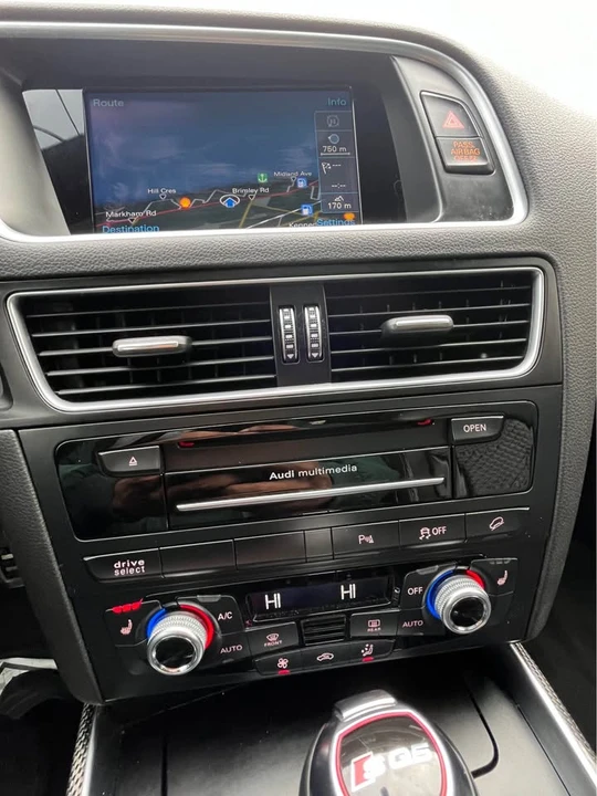2017 Audi 8R SQ5 - Image 12 of 14