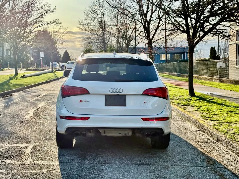 2017 Audi 8R SQ5 - Image 5 of 10