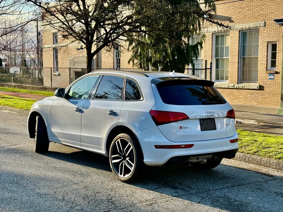 2017 Audi 8R SQ5 - Image 4 of 10