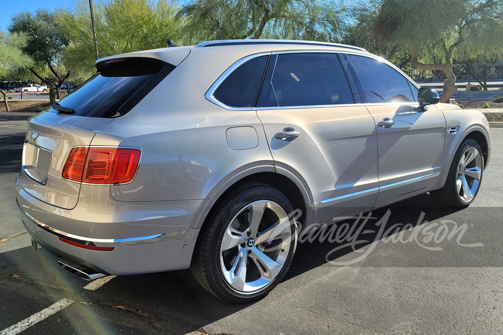 2017 Bentley Bentayga - Image 3 of 4