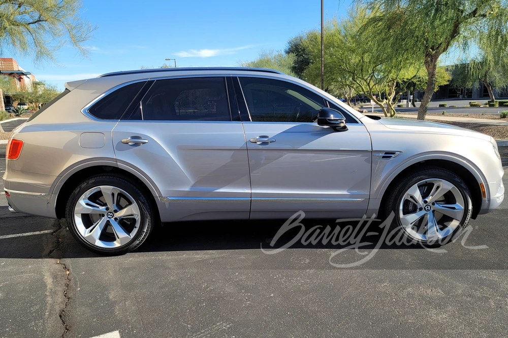 2017 Bentley Bentayga - Image 4 of 4
