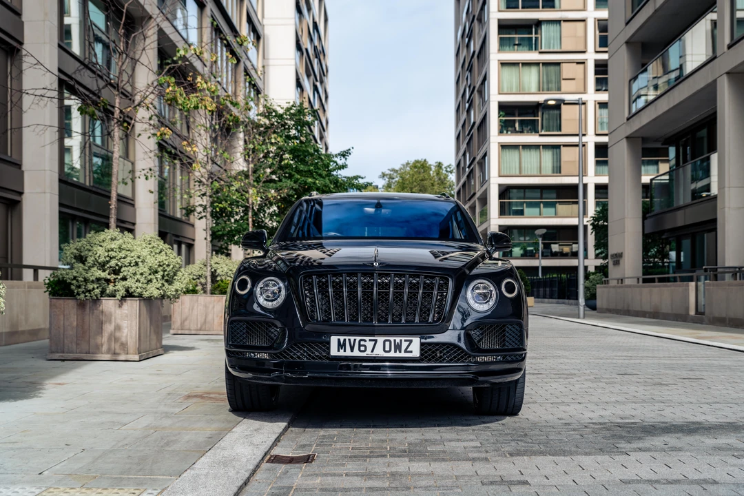 2017 Bentley Bentayga - Image 19 of 31