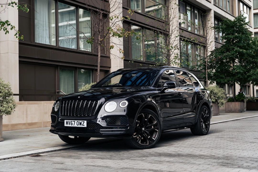 2017 Bentley Bentayga - Image 10 of 31