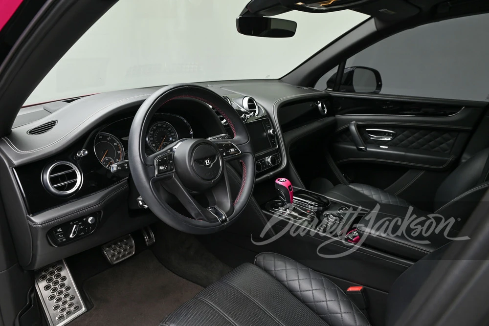 2017 Bentley Bentayga - Image 4 of 27