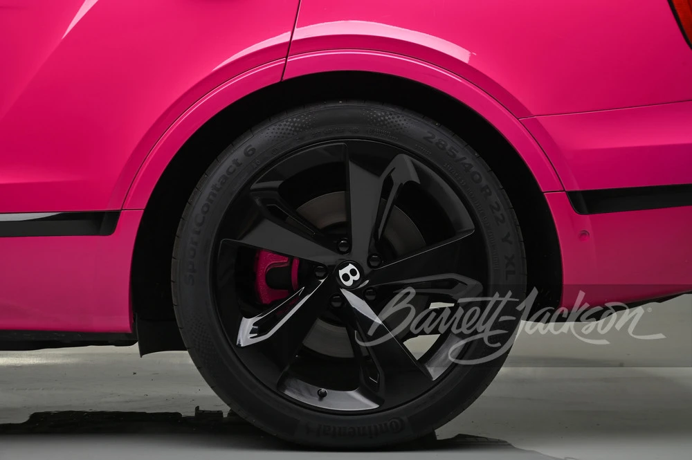 2017 Bentley Bentayga - Image 24 of 27