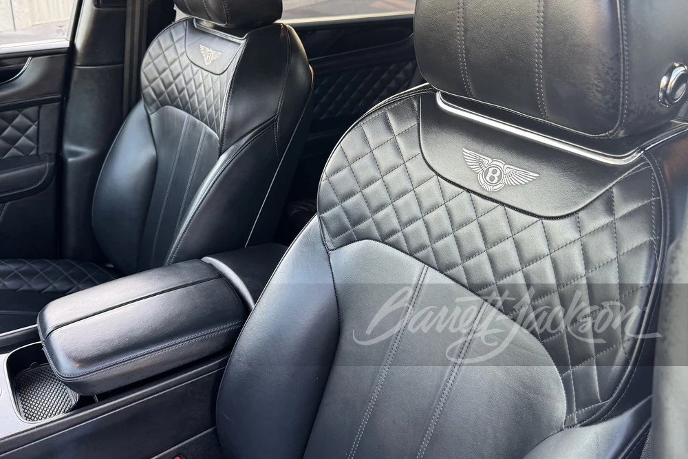 2017 Bentley Bentayga - Image 6 of 15