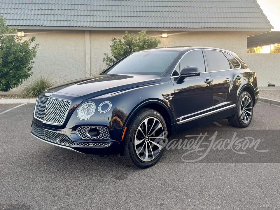 2017 Bentley Bentayga - Image 20 of 22