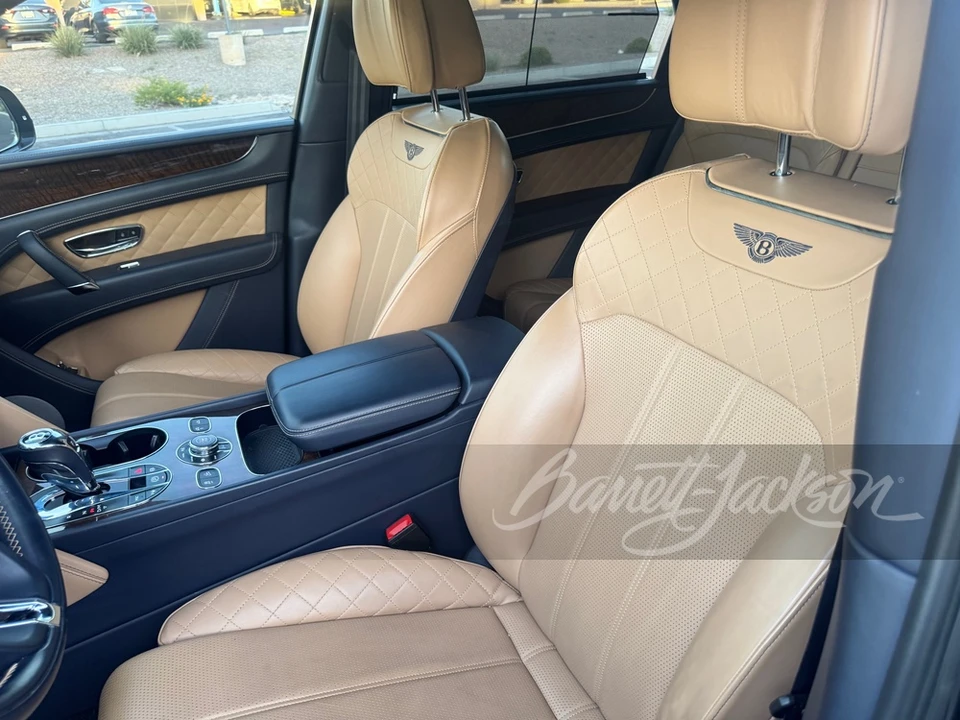 2017 Bentley Bentayga - Image 6 of 22