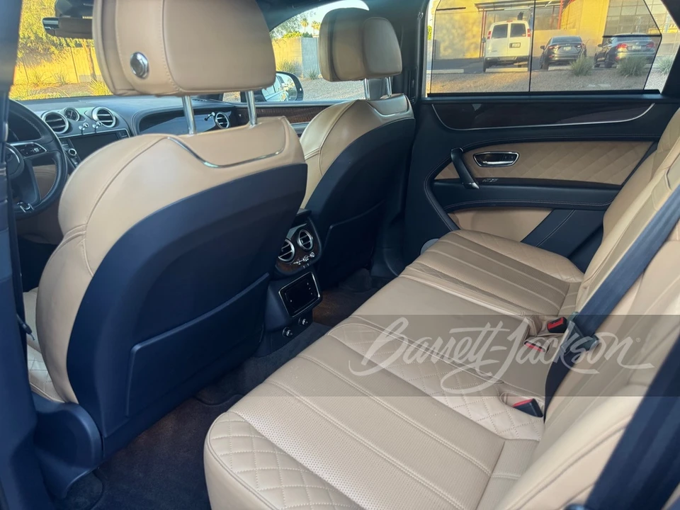 2017 Bentley Bentayga - Image 12 of 22