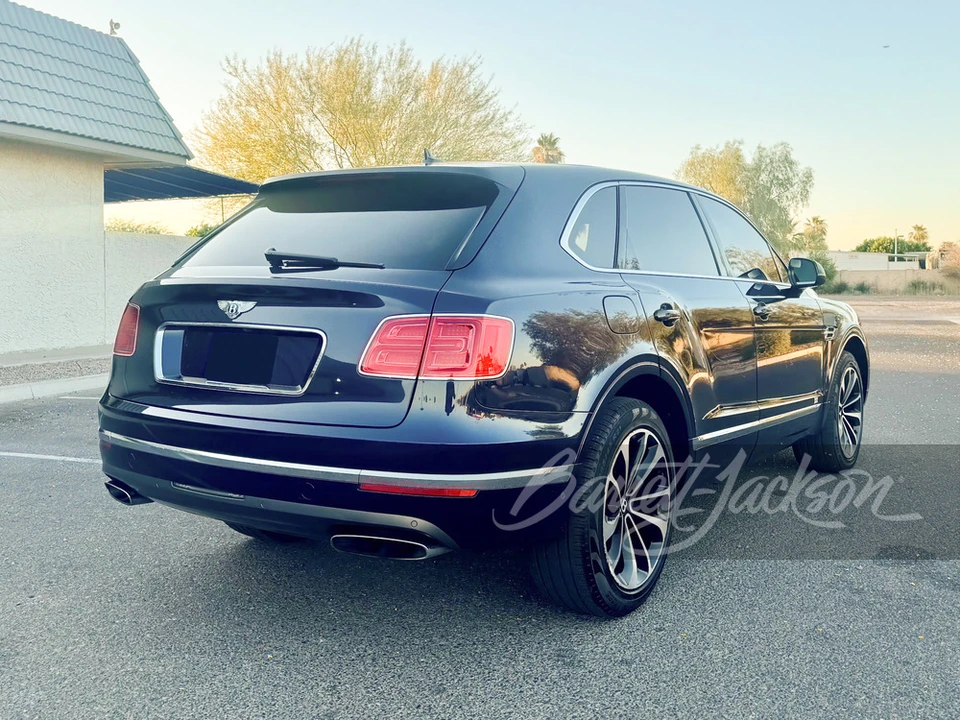 2017 Bentley Bentayga - Image 3 of 22