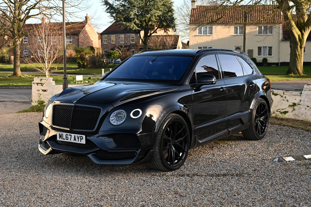 2017 Bentley Bentayga - Image 10 of 31