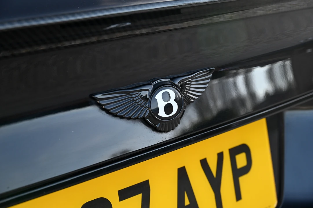 2017 Bentley Bentayga - Image 30 of 31
