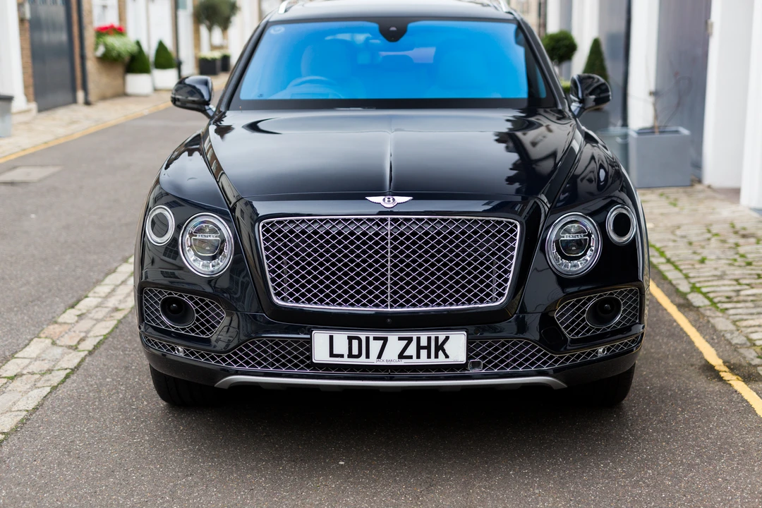 2017 Bentley Bentayga - Image 6 of 31